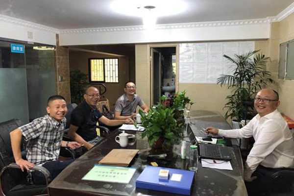 扫黑除恶专项斗争督导小组莅临我所检查