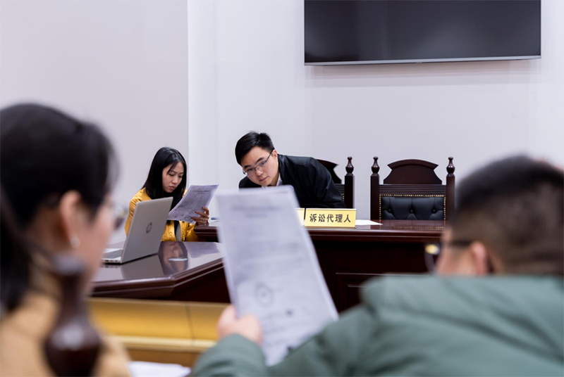 德律说法||行贿罪（最新）立案标准及律师辩护